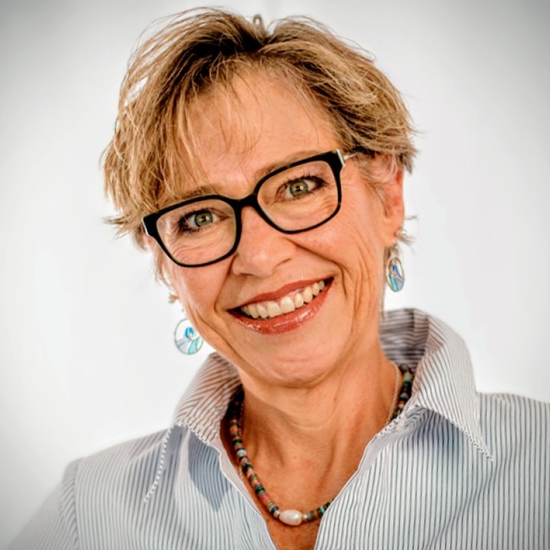 Pam Vanderbilt